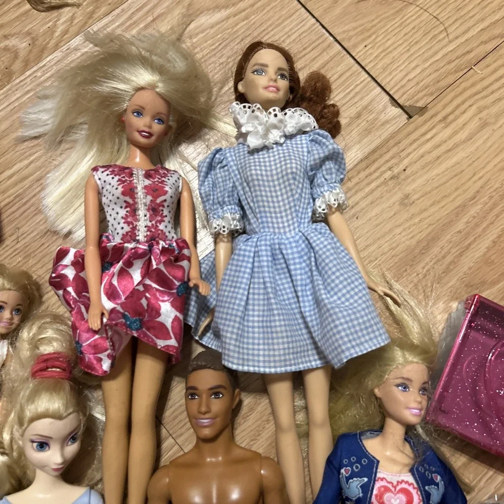Barbie Doll Lot of 19 w/ Clothes & Accessories